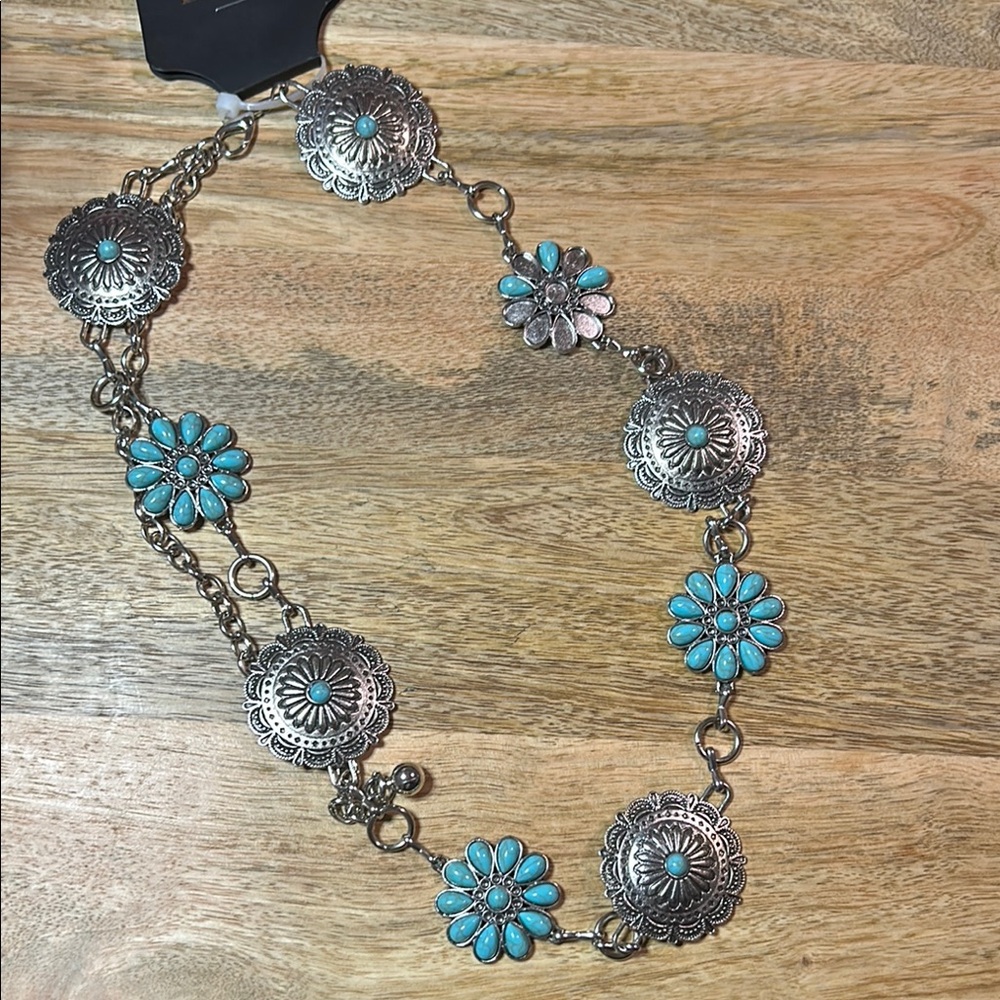 Silver and Turquoise Floral Necklace